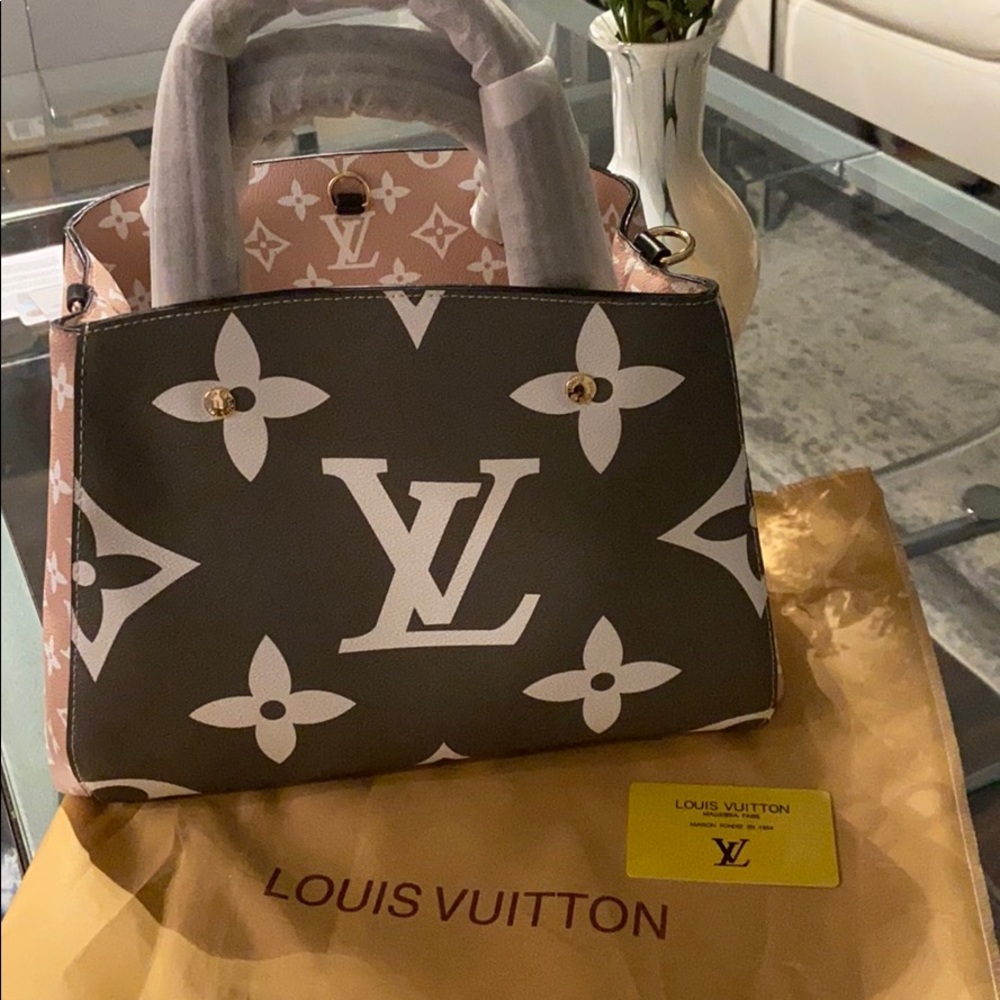 Handbag - Picture 4 of 5